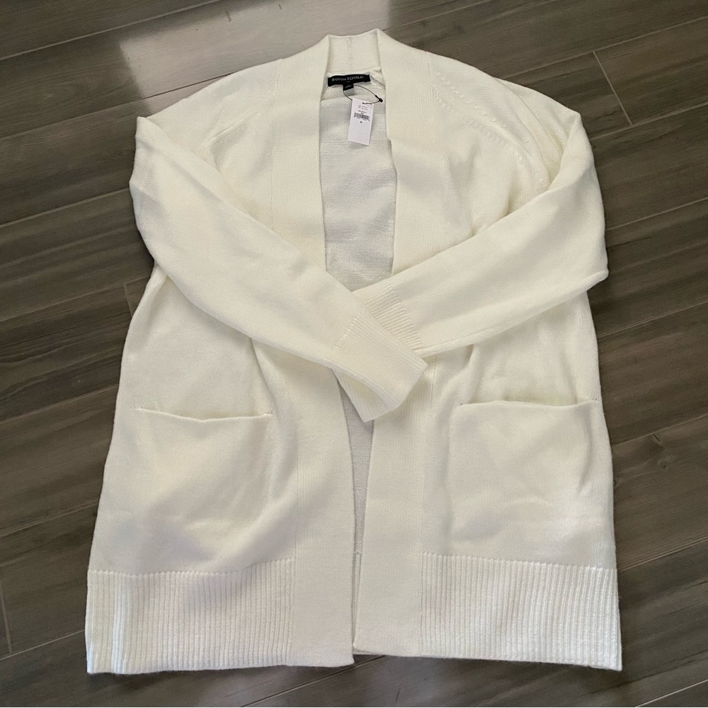 Banana Republic Soft Luxe Cardigan in Snow Day